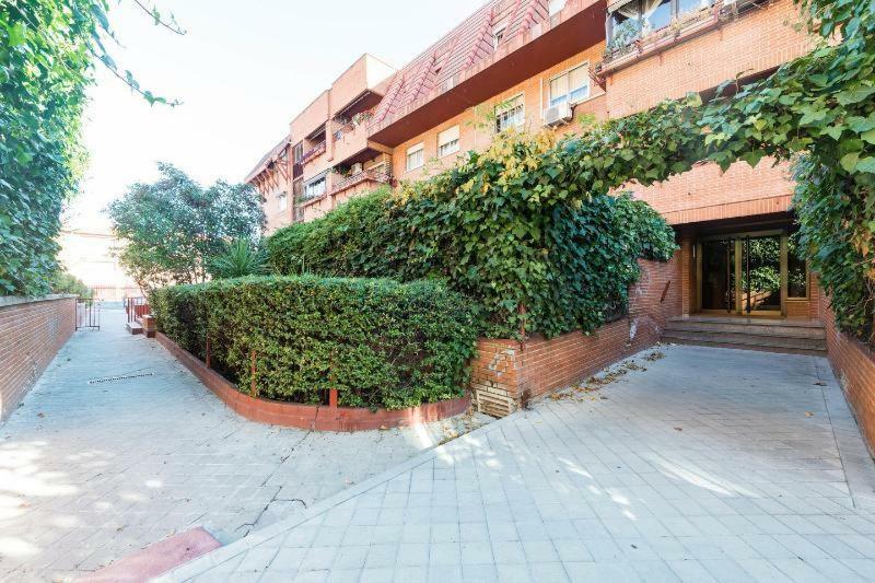 Ferienwohnung Vivienda Familiar Con Jardin Junto A Ifema Madrid Exterior foto