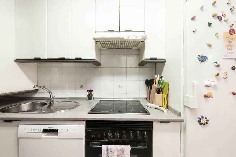 Ferienwohnung Vivienda Familiar Con Jardin Junto A Ifema Madrid Exterior foto