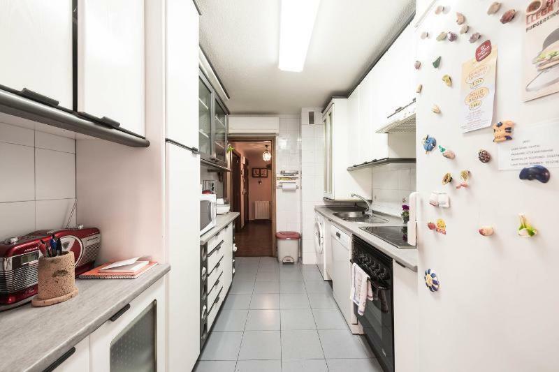 Ferienwohnung Vivienda Familiar Con Jardin Junto A Ifema Madrid Exterior foto