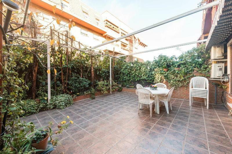 Ferienwohnung Vivienda Familiar Con Jardin Junto A Ifema Madrid Exterior foto